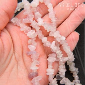 Розовый кварц мадагаскарский крошка 9 мм 1/2 нити 40 см