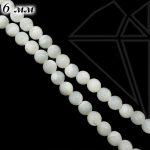 Перламутр белый круглый гладкий 1/2 нити 6 мм