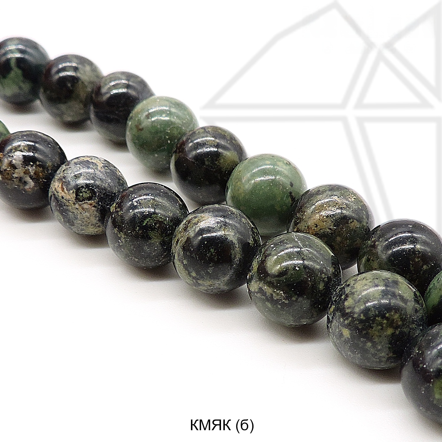 Яшма Змеевик 1/2 нити 10 мм