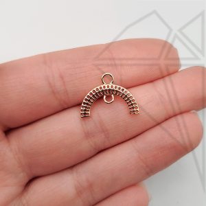 Коннектор полукруглый 18 мм (золото)