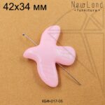 Стеклянная бусина голубь розовый 42х34 мм