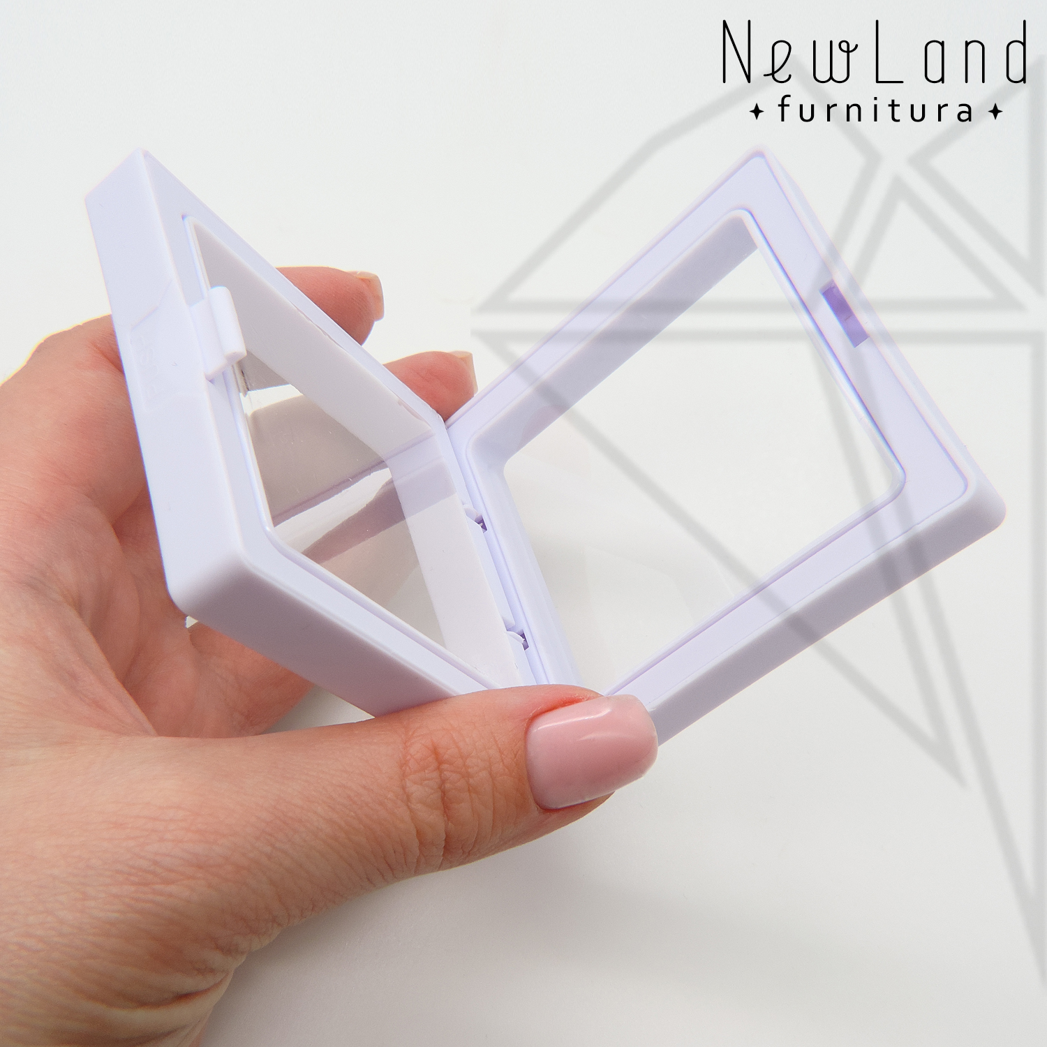 Коробочка 70х70 мм (белая)