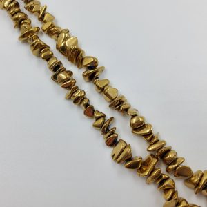 Гематит крошка золотистый 6-10 мм 1/2 нити