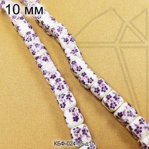 Керамическая бусина белая куб гжель фиолетовая 10 мм 1/2 нити